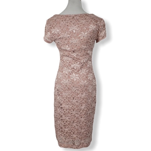 Connected Apparel Women’s Pink Sequin Floral Lace Overly Dress Size 6 / Small - Picture 4 of 10